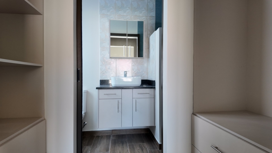 3 Bedroom Property for Sale in Stilbaai Wes Western Cape